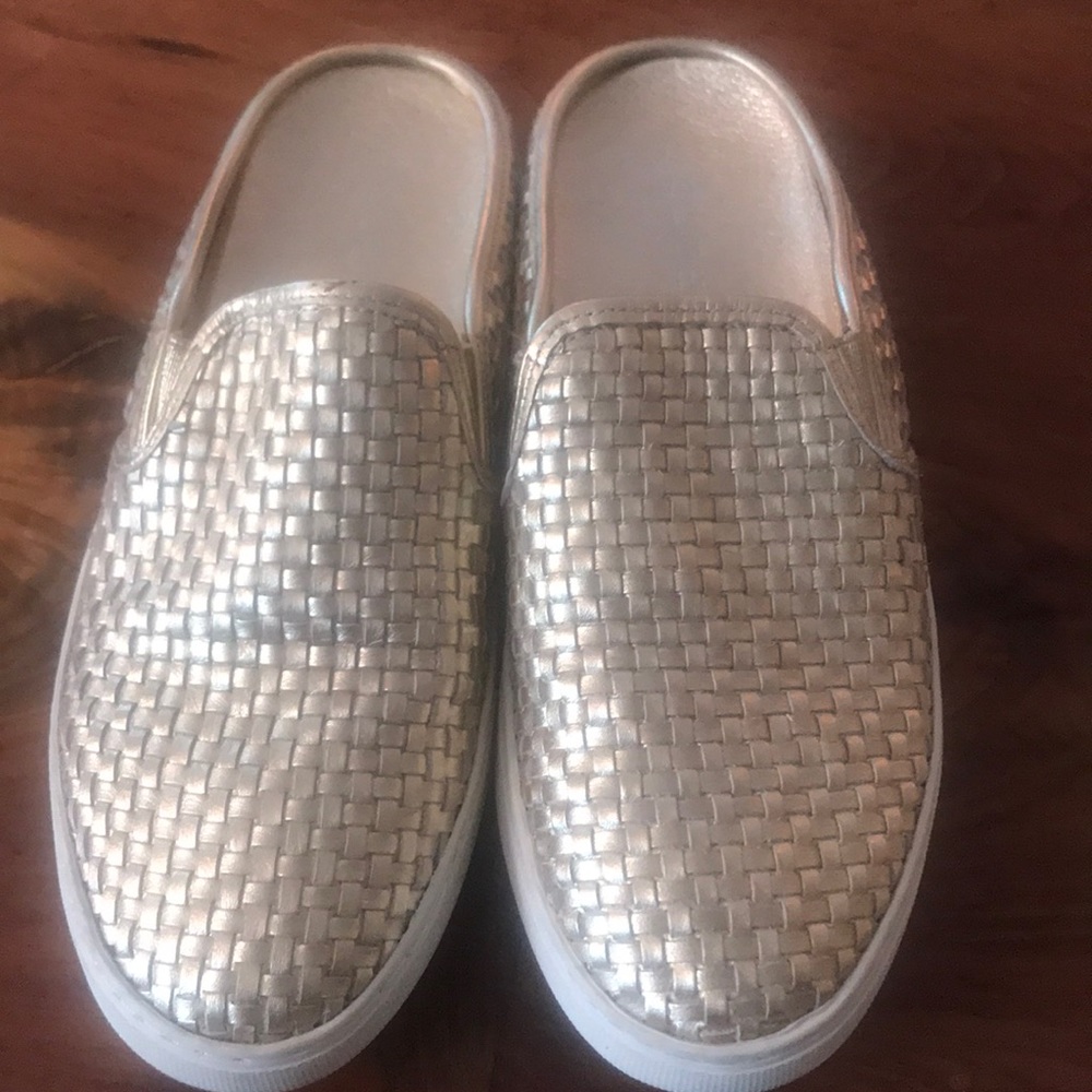 J/Slides Gold Metallic Leather Woven Slip-Ons 6.5